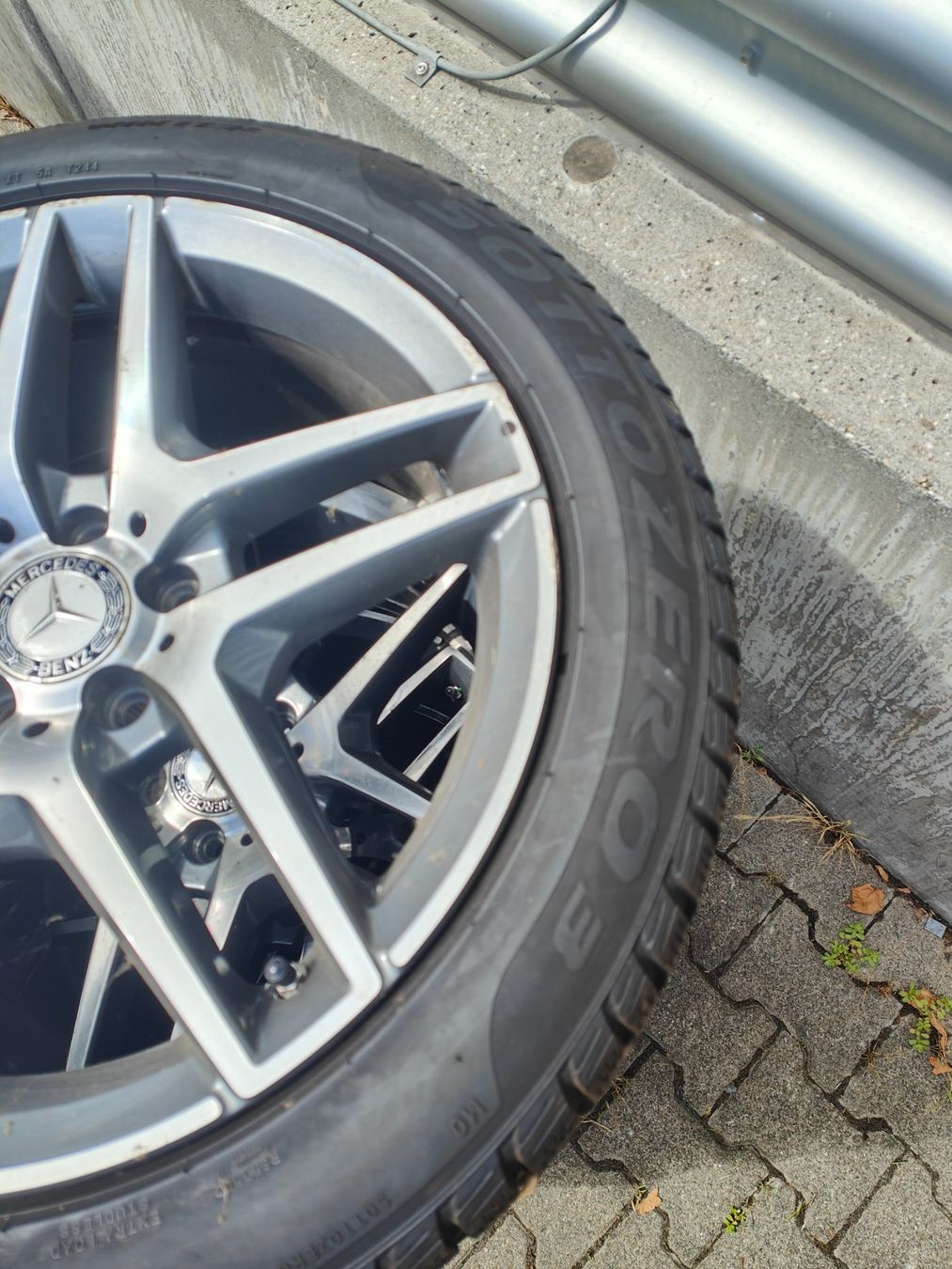 Mercedes-Benz Pneus & Kompletträder: Mercedes Original Räder – Gebraucht aus Oberengstringen von Reifen-Lagerverkauf 3