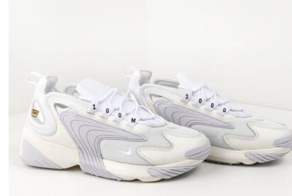 nike zoom 2000 red and white