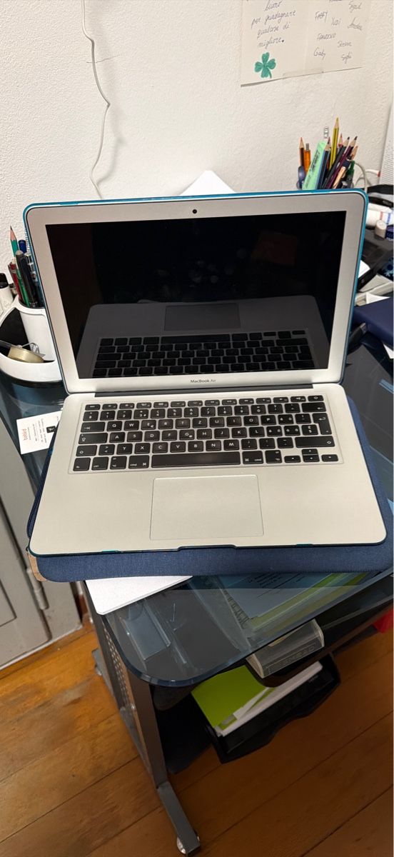 Apple Portables: Vendo MacBook – D'occasion à Arbedo par lor_w8j5 1