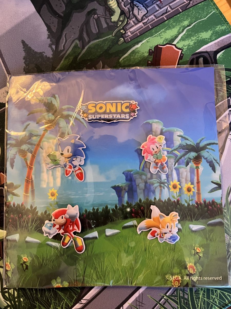Placchette & Badge: 5 Sonic Pin neu – Nuovo e nell'imballaggio originale da Basel venduto da veralt