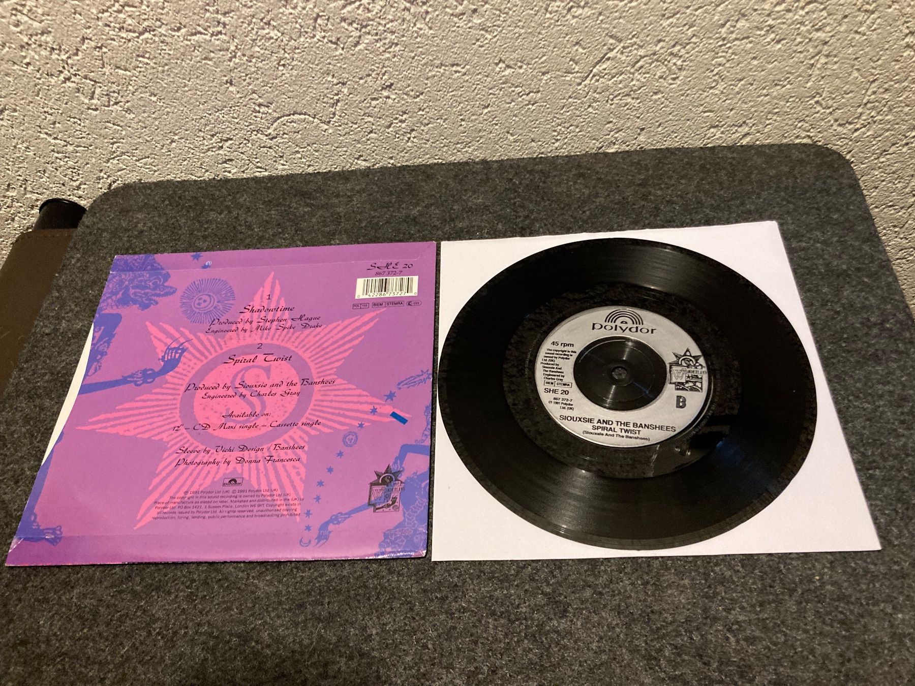 Dischi in vinile: Siouxsie And The Banshees - Shadowtime – Usato da Fribourg venduto da Karushi 1