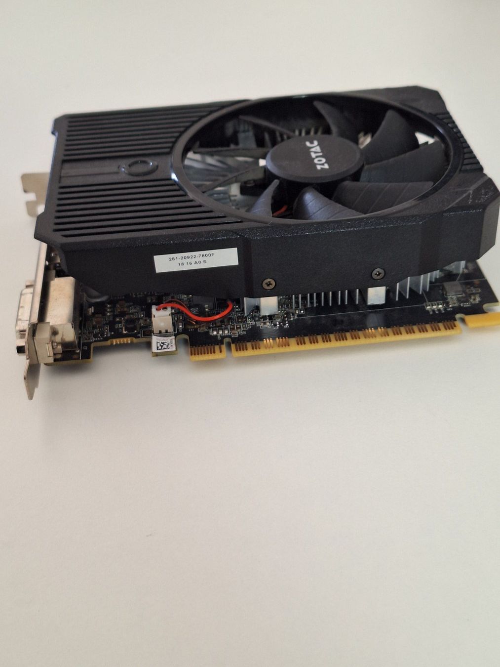 Nvidia Grafikkarten: GeForce GTX 1050 2GB GDDR5 – Gebraucht aus Märwil von Padadada 1