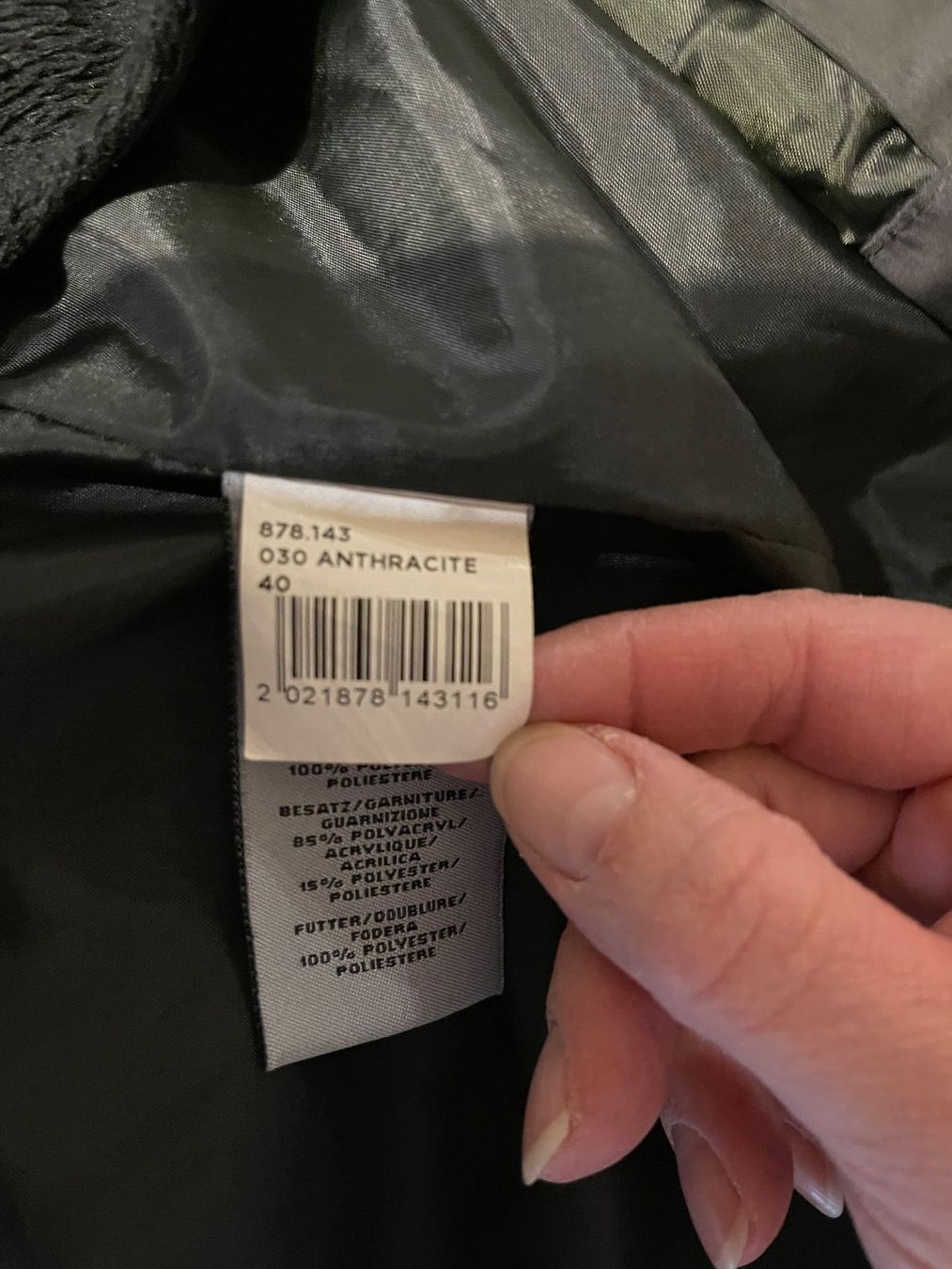 Giacche: Warme Winterjacke mit Kapuze – Usato da Oberrieden venduto da Boccia1981 5