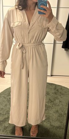 Tuta beige