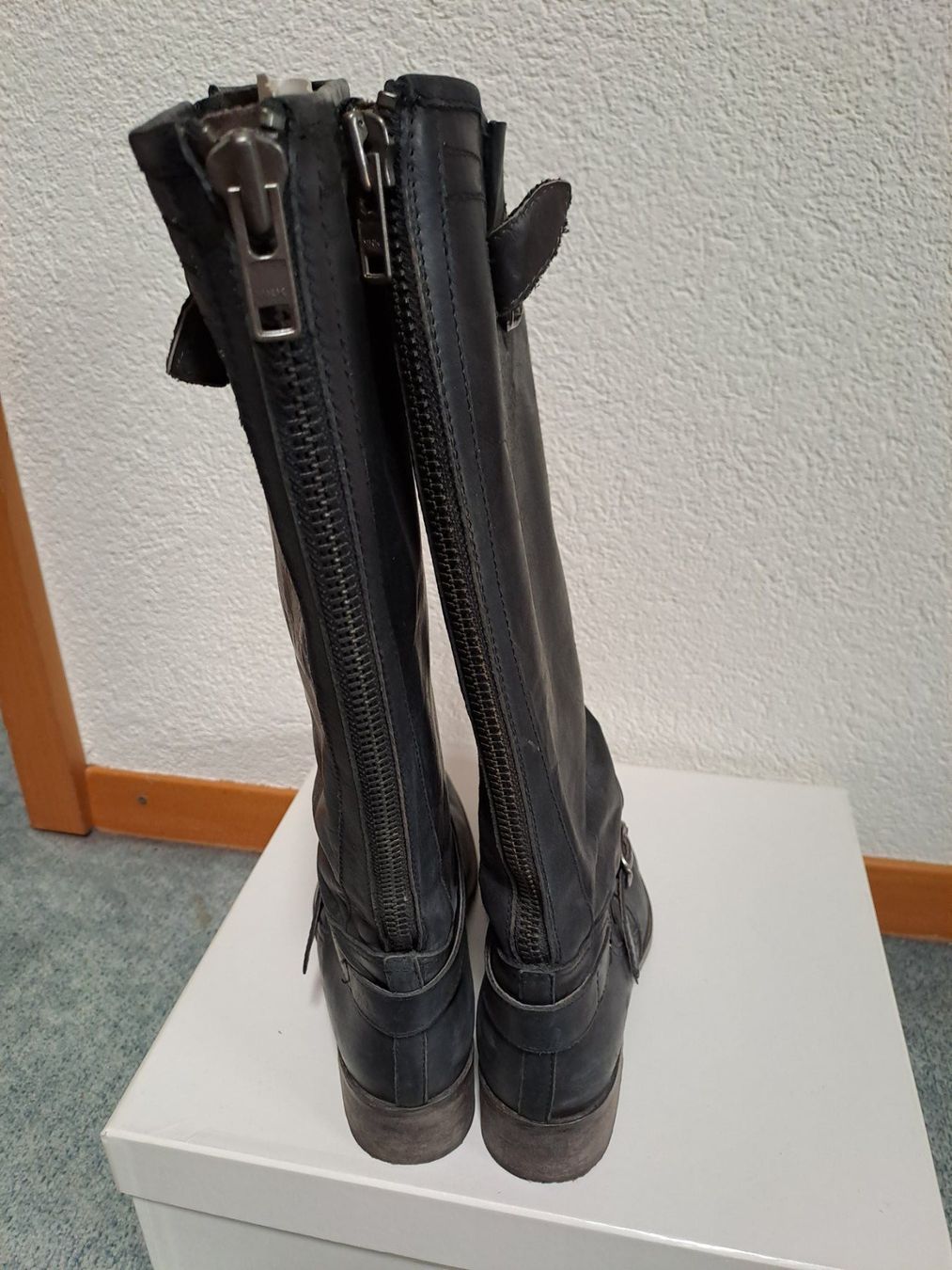 Damenschuhe: Hochwertiger Lederstiefel, NP 479.--, Gr. 38.5 – Gebraucht aus Frauenfeld von Andadaa 4