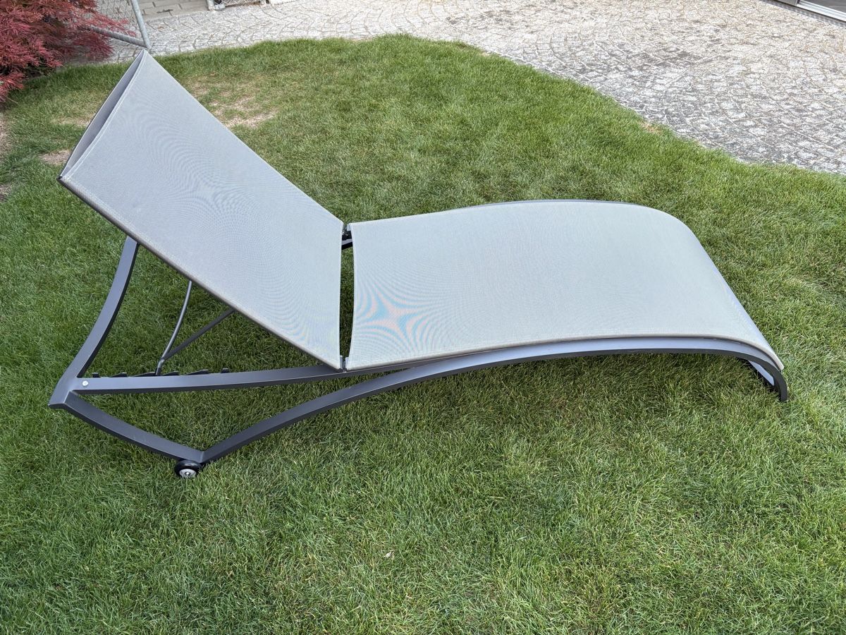 Hunn Sedie a sdraio: Zwei Liegestühle, Aluminium, Modell Leon – Usato da Guntershausen venduto da Kukuk3 3