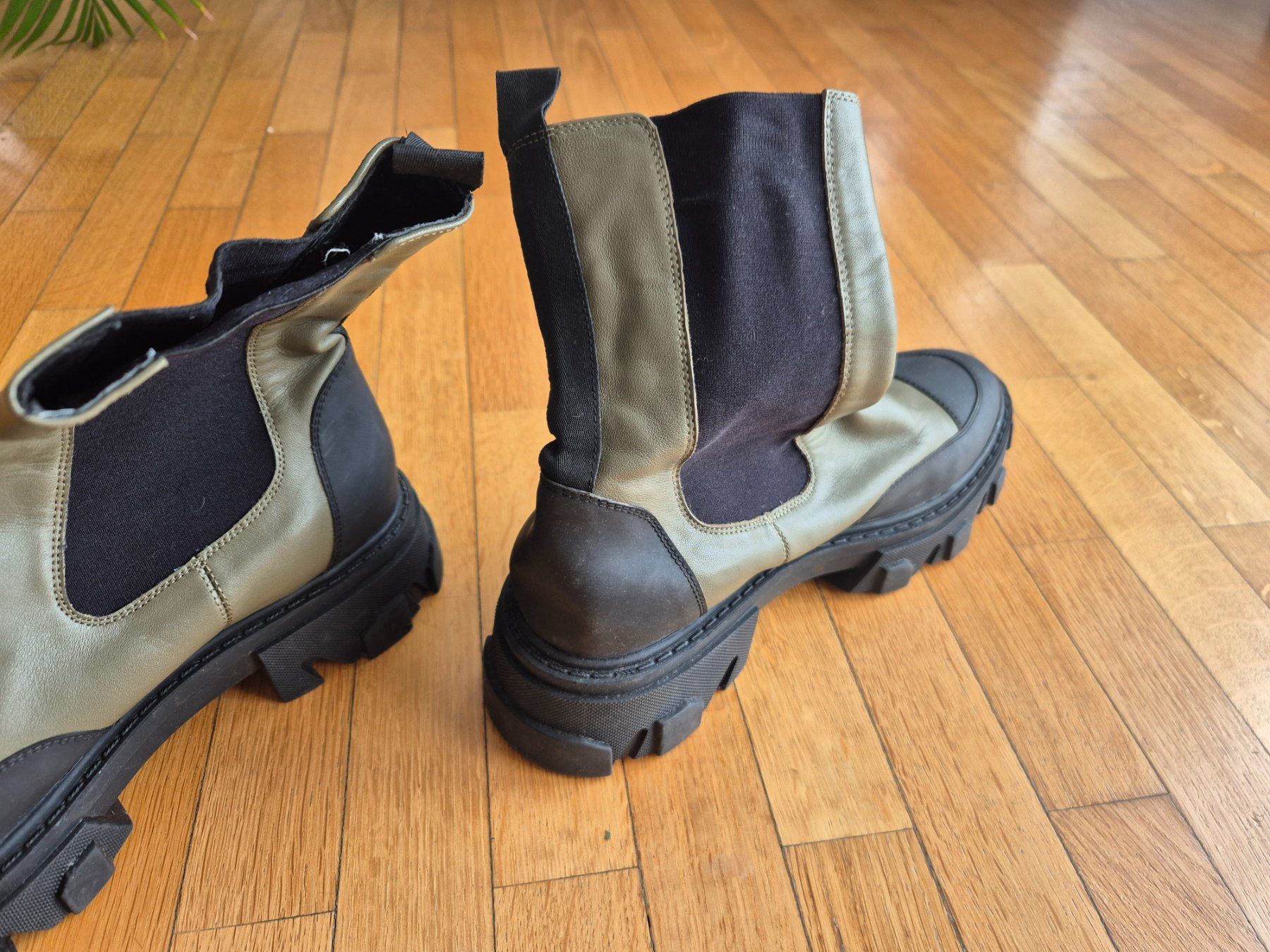 Scarpe da donna: Bibi Lou Damenschuhe – Usato da Hergiswil NW venduto da Adis_D 1
