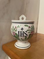 Antikes Weihwassergefäss, Biedermeier, Porzellan bemalt