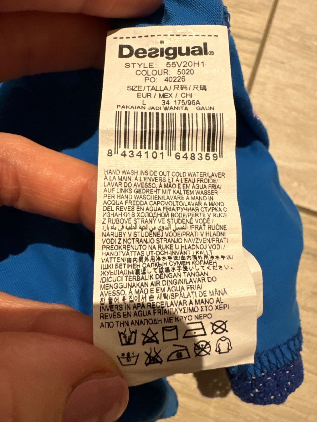 Desigual Vestiti: Desigual Kleid Gr L – Usato da Gelterkinden venduto da Biene8 2