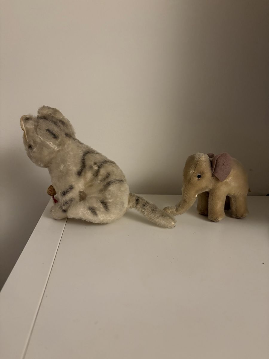 Steiff Giocattoli: Elefant von Steiff , Katze von Hermann  – Usato da Hochfelden venduto da larson27 3