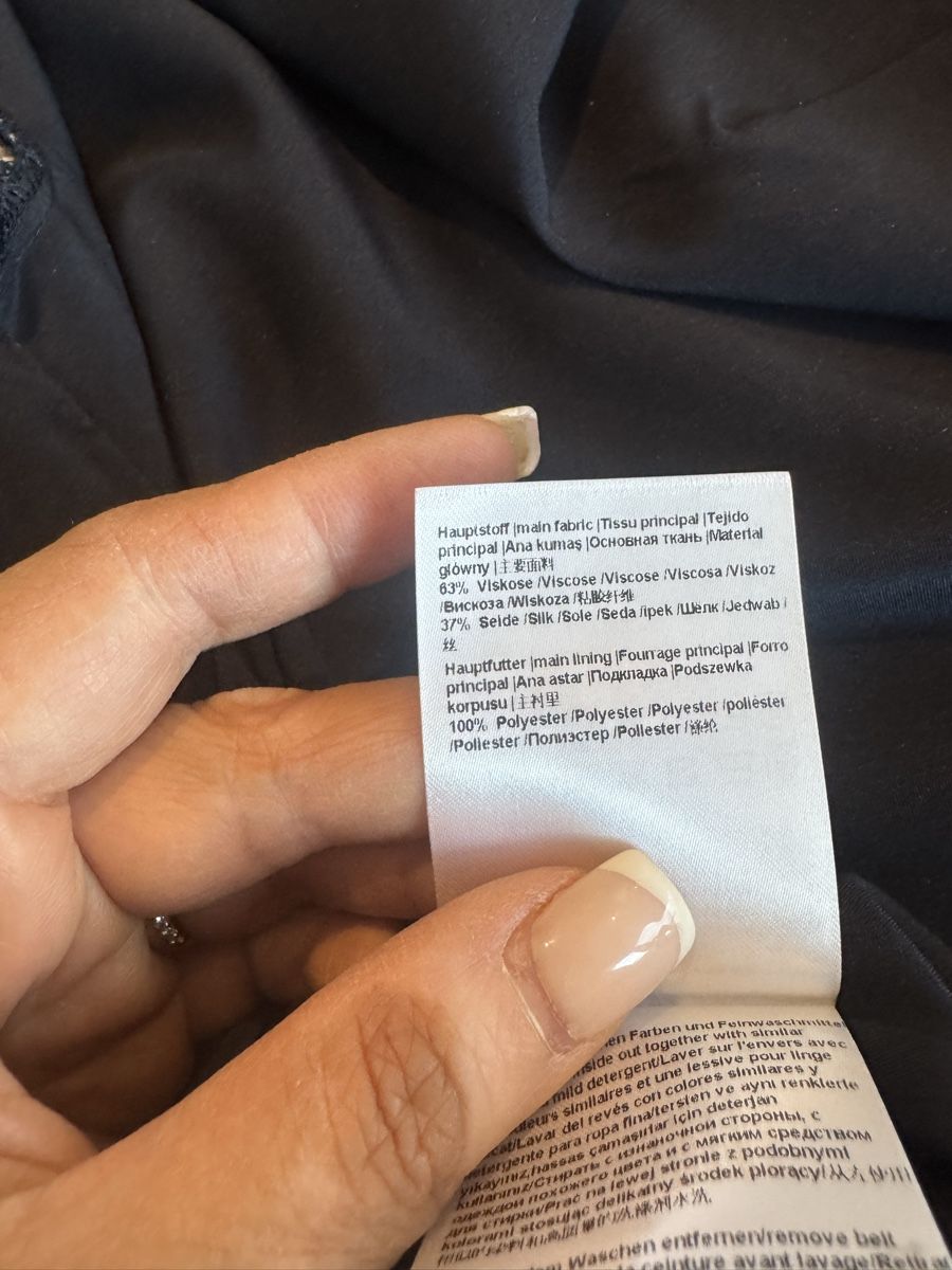 Windsor Kleider: Windsor dress worn once – Gebraucht aus Münchenstein von ArleneLM 4