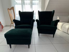 2 Ohrensessel mit 1 Hocker, Ikea Strandmon