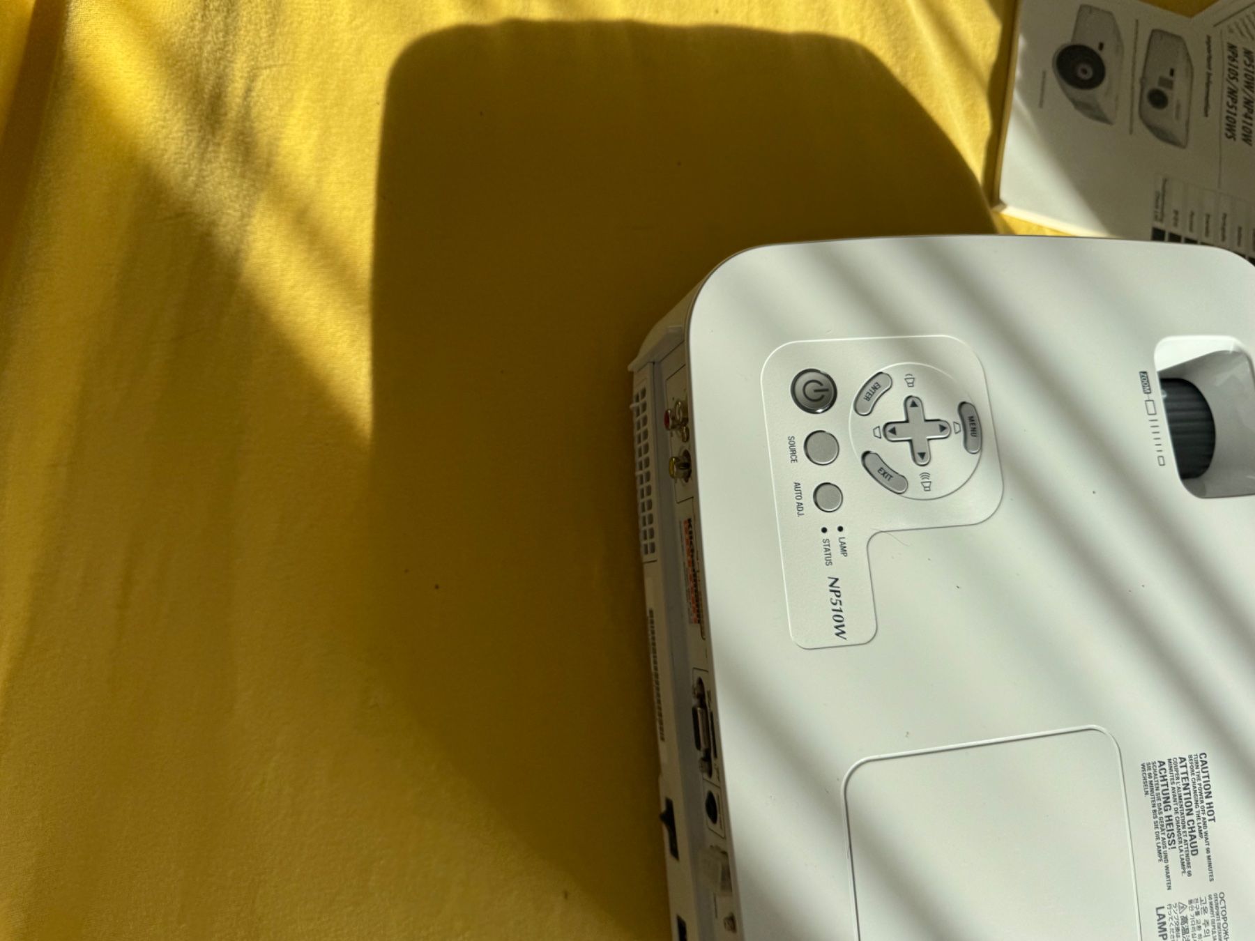 Nec Videoprojektoren: Hochflexibler, professioneller LCD-Projektor – Gebraucht aus Ostermundigen von Gummibaerli63 1