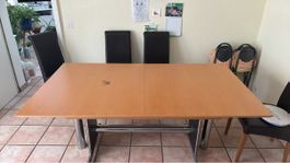 Table en bois et métal extensible en très bon état