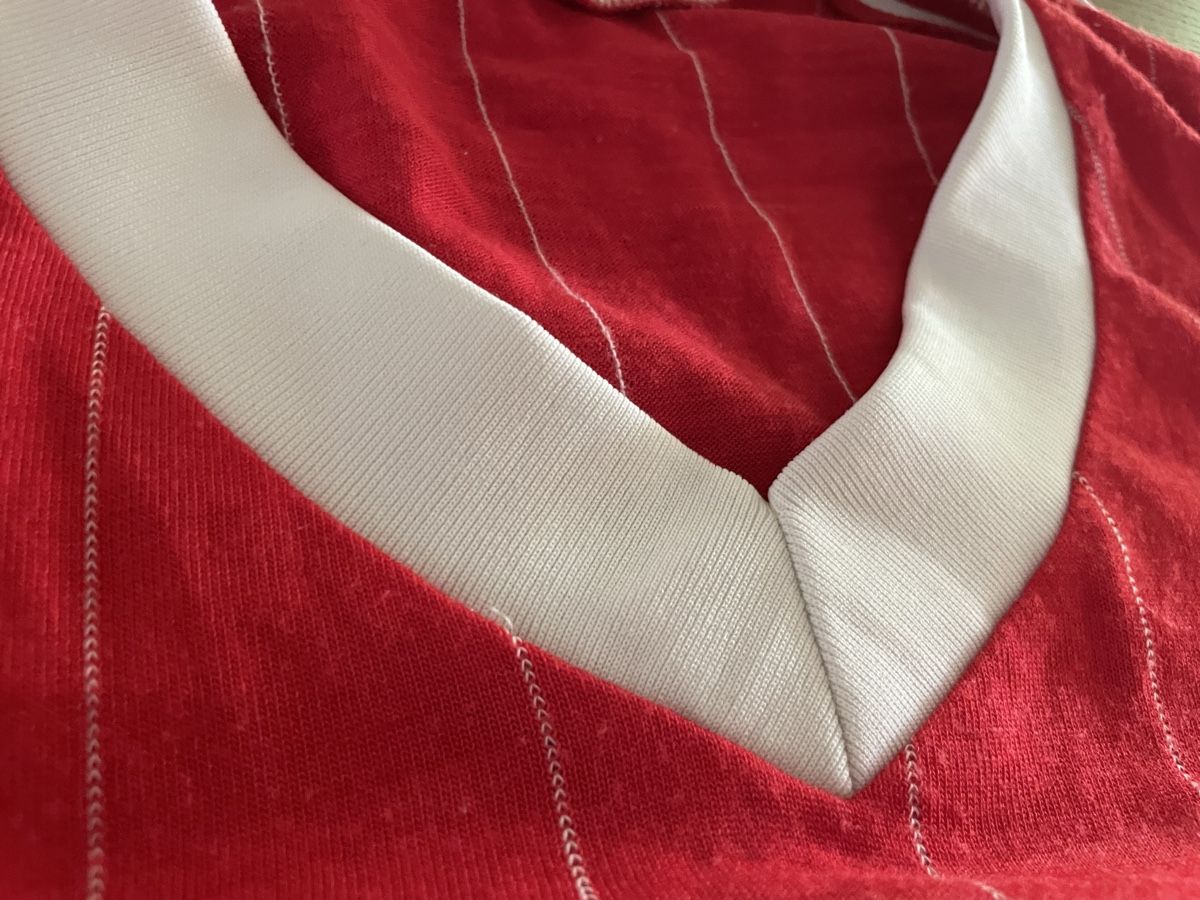 Adidas Canottiere & Pantaloni: Trikot Tschechoslovakei CSSR 1986 home – Usato da Bassersdorf venduto da Cincinnati 4