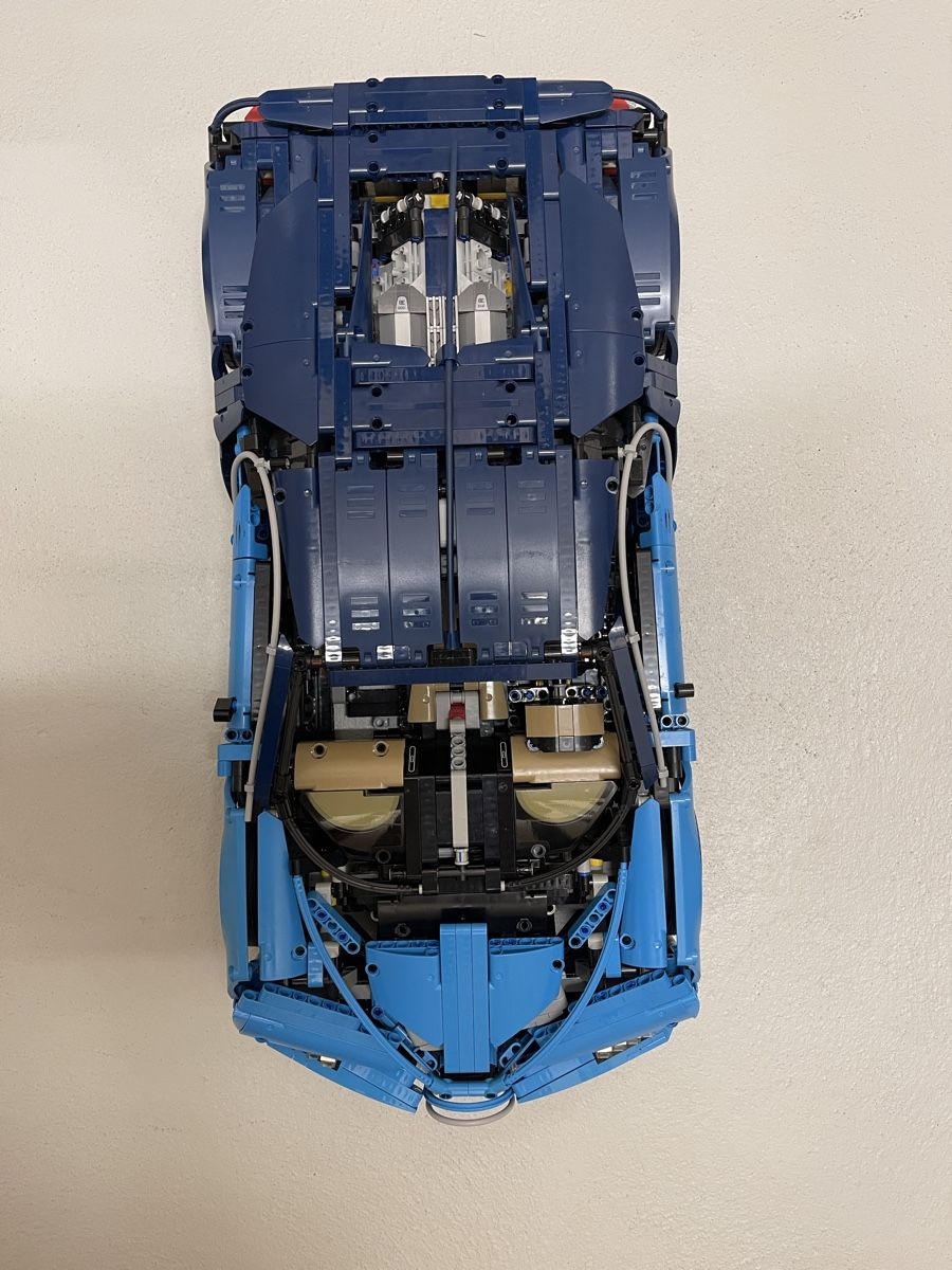 Lego Spielzeuge: Lego Bugatti Chiron – Gebraucht aus Zürich von Thierryn01 2