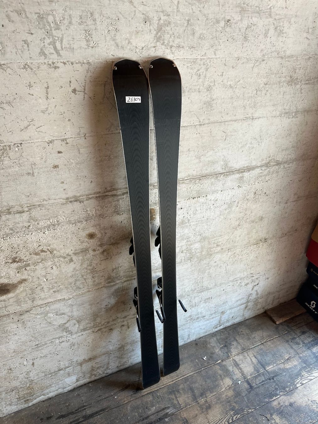 Fischer Skis: Fischer Divine Ski 150CM – Gebraucht aus Emmenbrücke von karkarkar 5