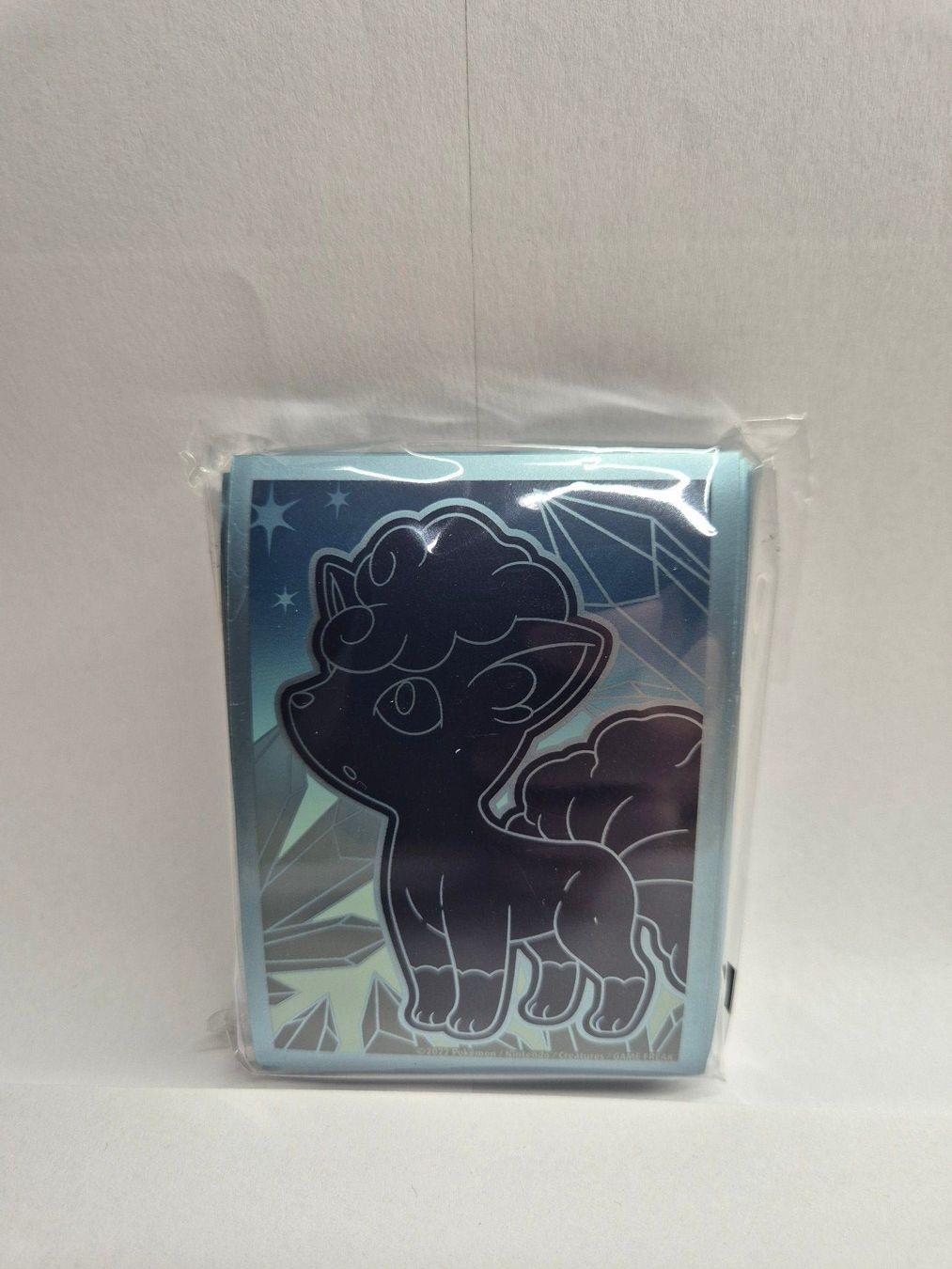 Pokémon Carte collezionabili: Pokemon Sleeve - Silver Tempest ETB - Vulpix – Nuovo (secondo la descrizione) da Schwyz venduto da Baba_Schwab
