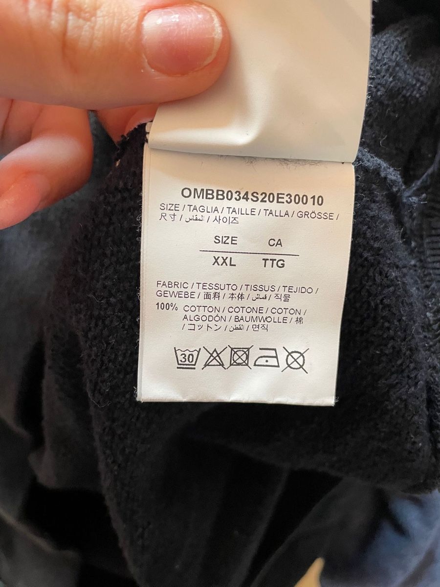 Leibchen & Hosen: Felpa Off-white – Gebraucht aus Lugano von Leo.Bianchi 4