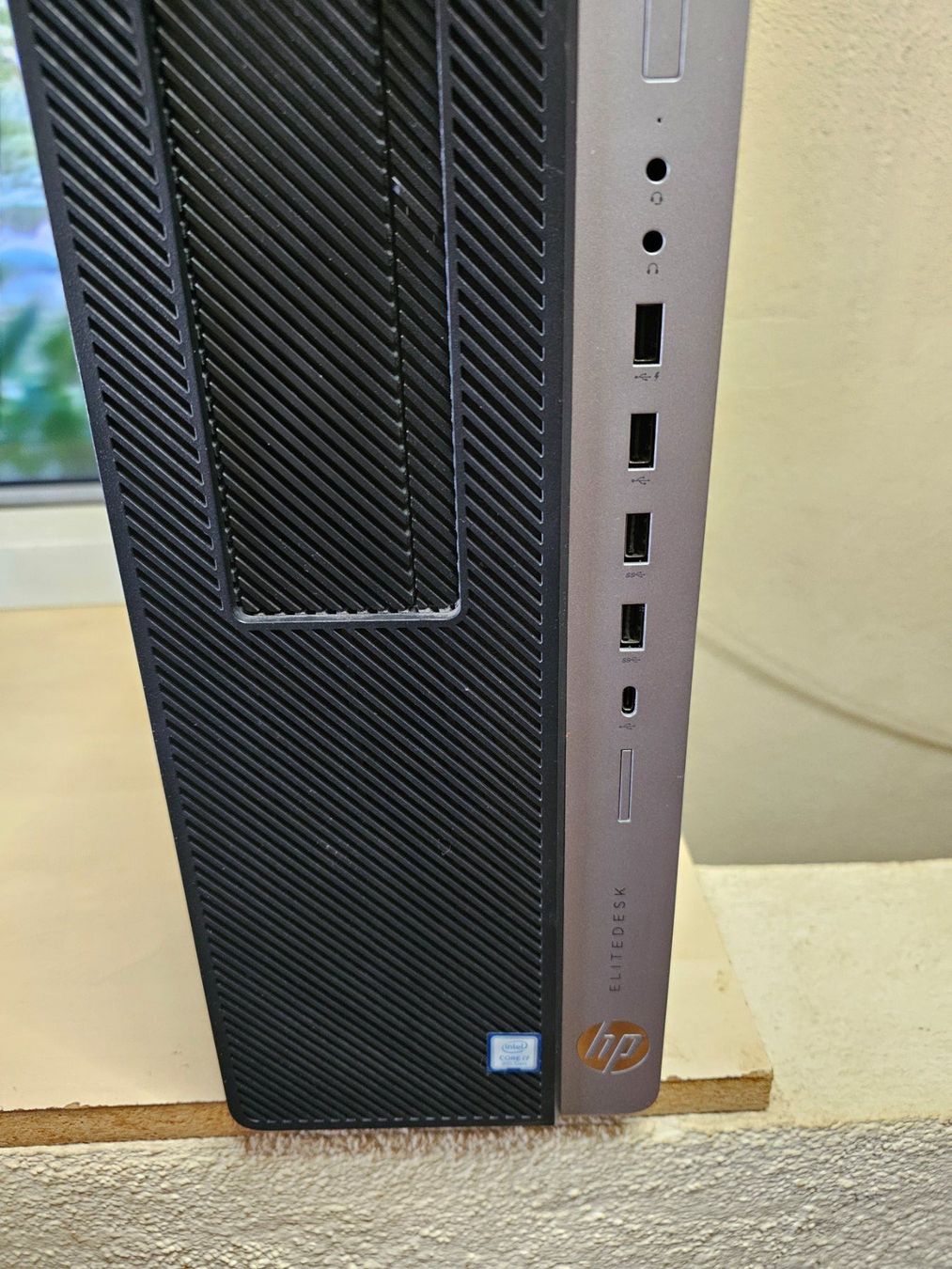 Hewlett Packard PCs: HP Elite desk Defekt – Gebraucht aus Burgdorf von weggu.666