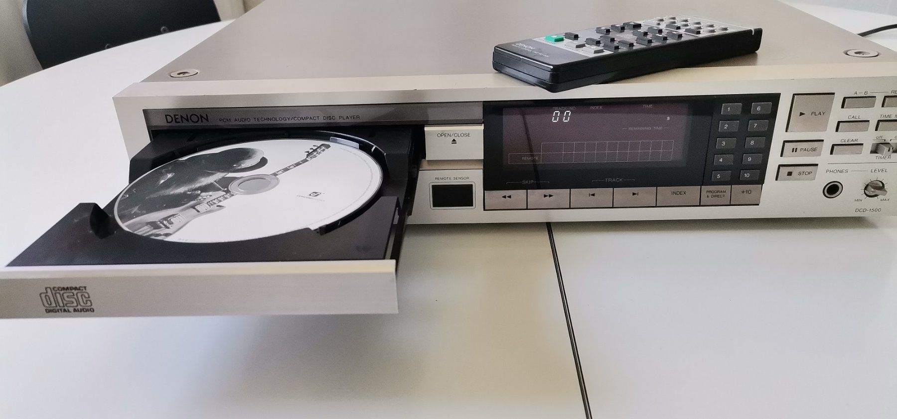 Denon Audio- & Mediensysteme: Denon DCD 1500 CD-Player – Gebraucht aus Rapperswil SG von Elcamino1 1