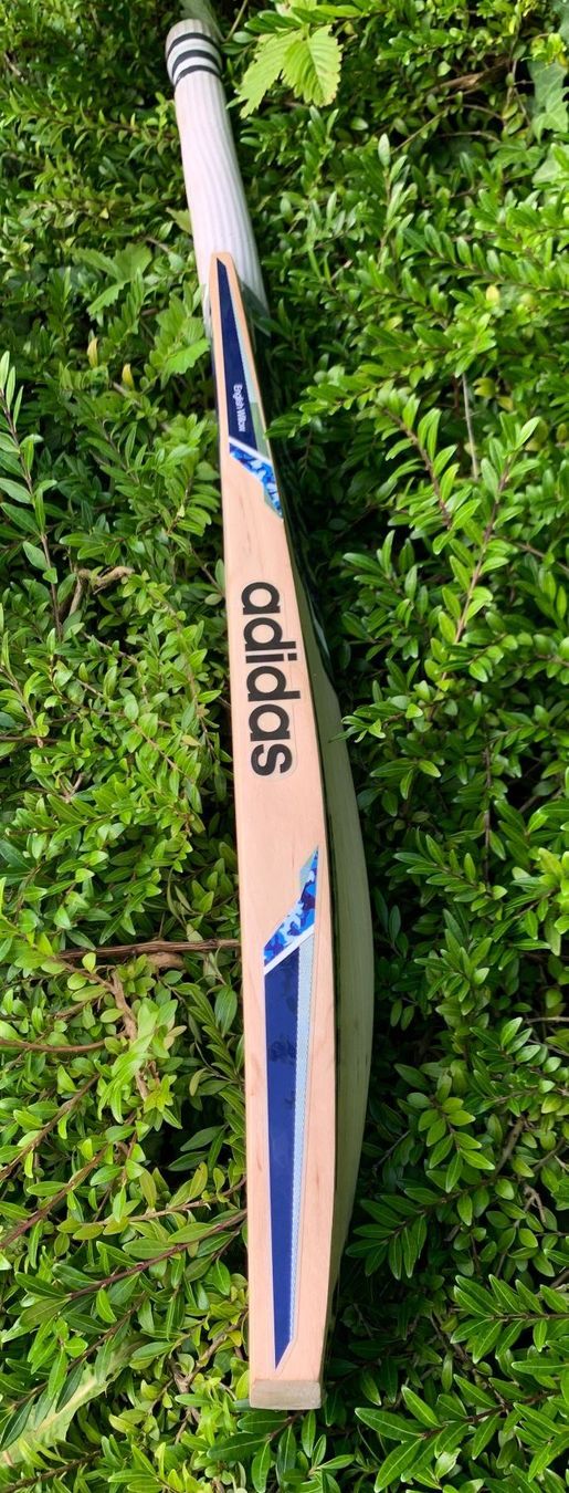 Altri accessori: Adidas Pellara 5.0 English Willow Bat SH – Nuovo e nell'imballaggio originale da Luzern venduto da ronymamuni 5