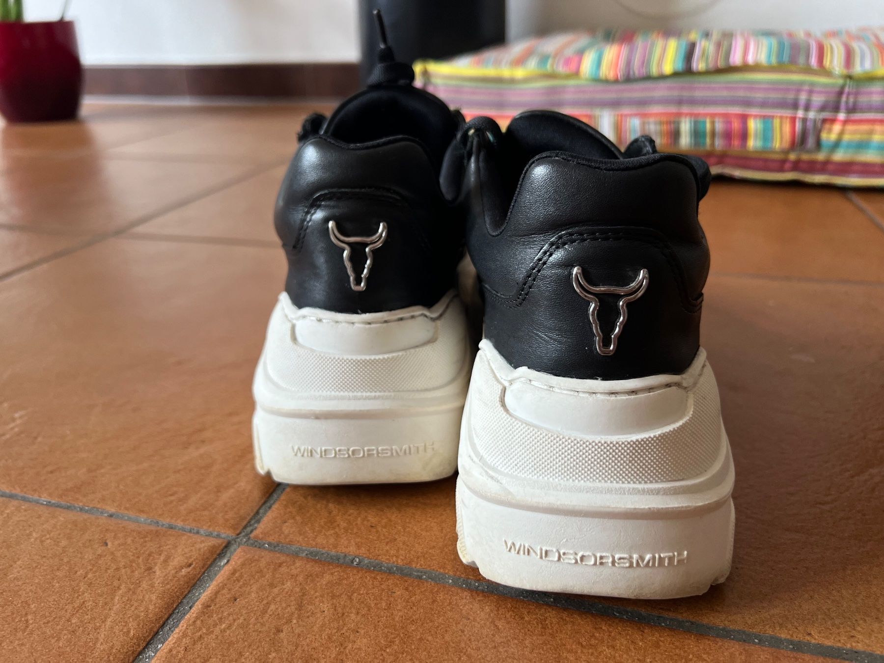 Damenschuhe: SNEAKERS WINDSOR SMITH – Gebraucht aus Bellinzona von bul_mvy5 1