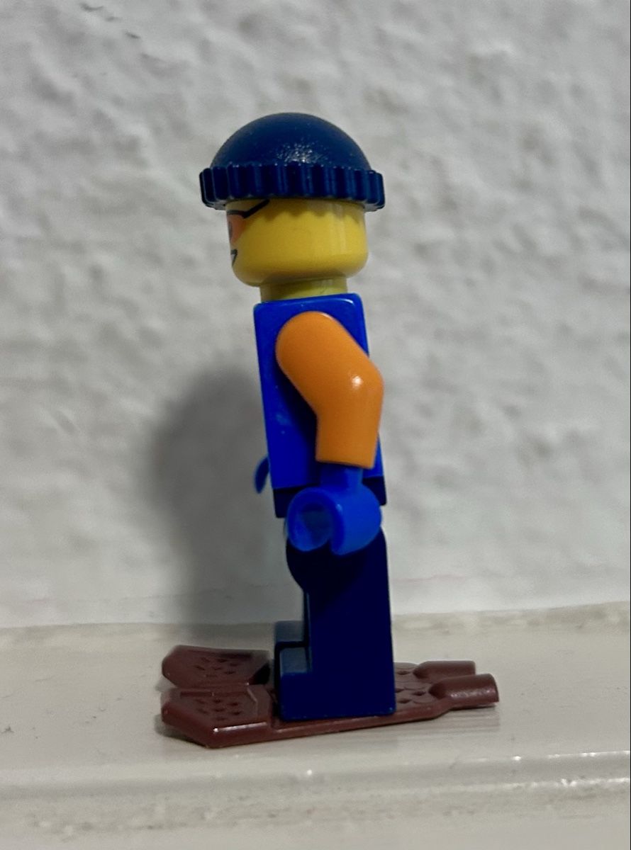Lego Statuette: LEGO Figur – Usato da Bern venduto da Gflo 1