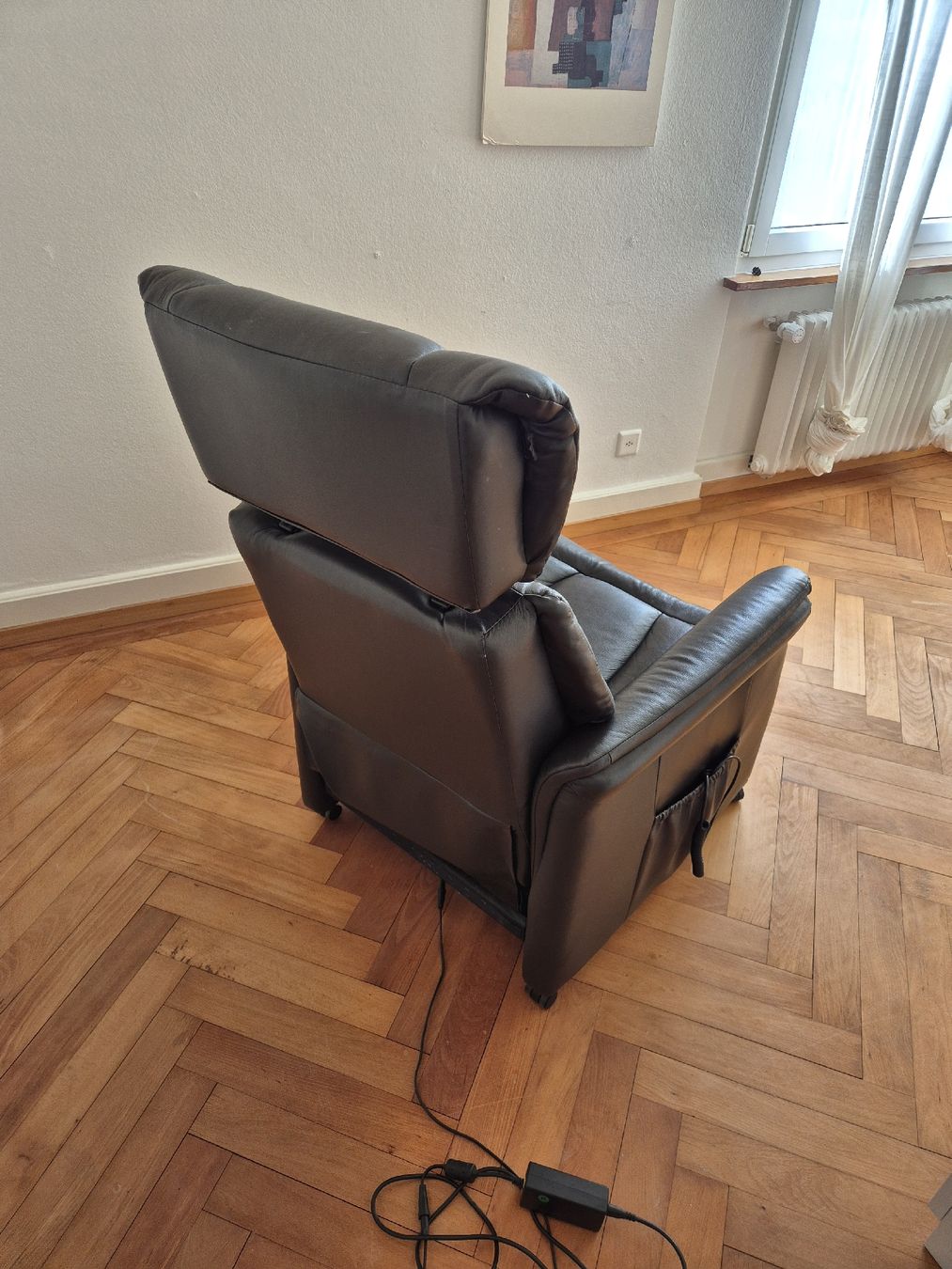 Poltrone: Relaxsessel elektrisch mit Aufstehhilfe – Usato da Zug venduto da g_raw 1