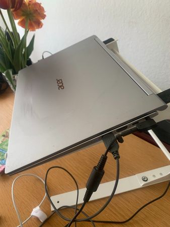 Laptop- / DJ-Ständer