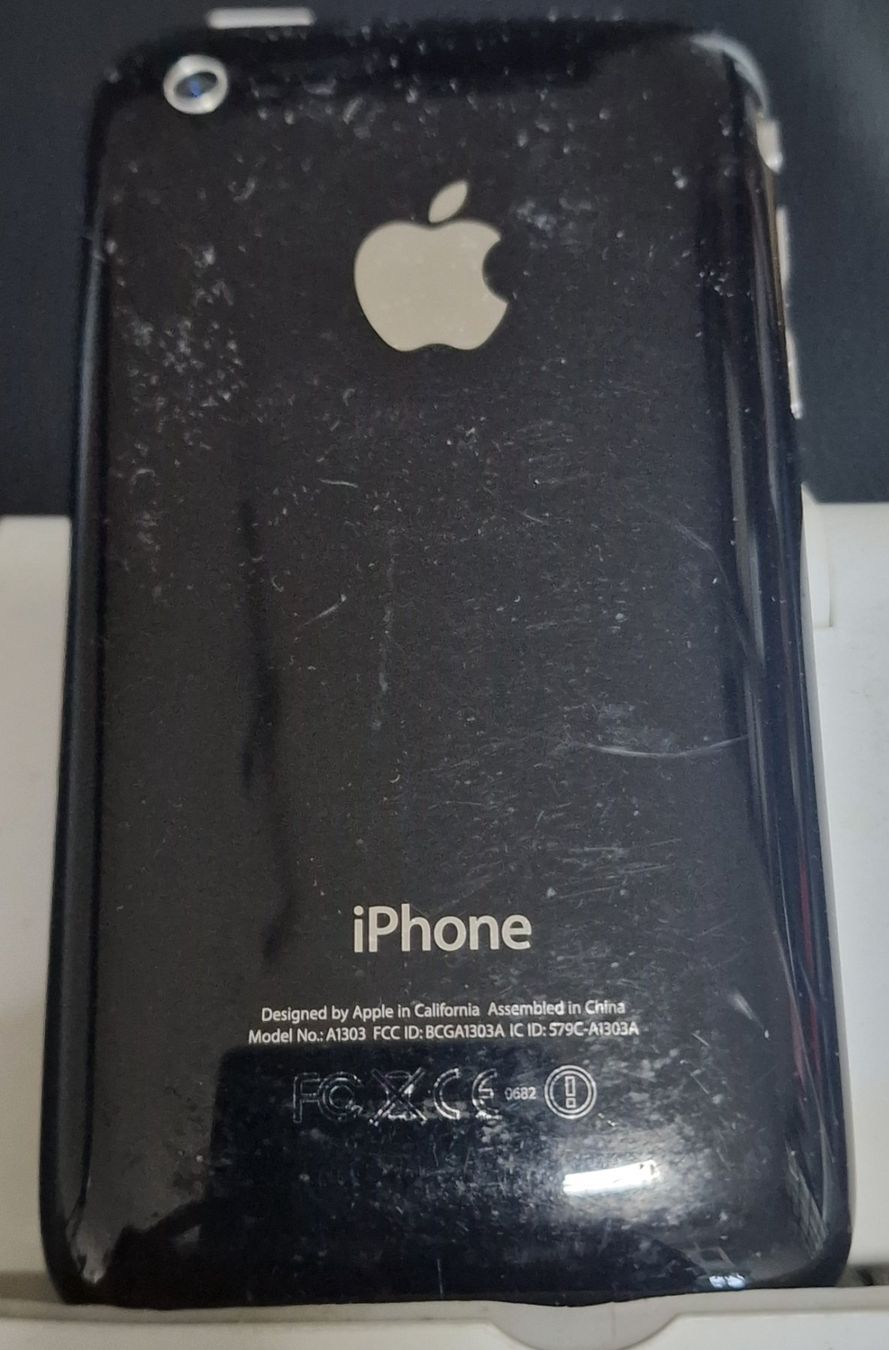 Apple Telefoni cellulari / Smartphones: iPhone 3GS – Difettoso da Uerkheim venduto da Justi.y 4
