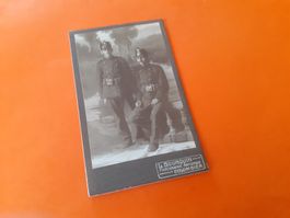 MILITAER - DEUX SOLDATS - BAT 2 - COLOMBIER NE