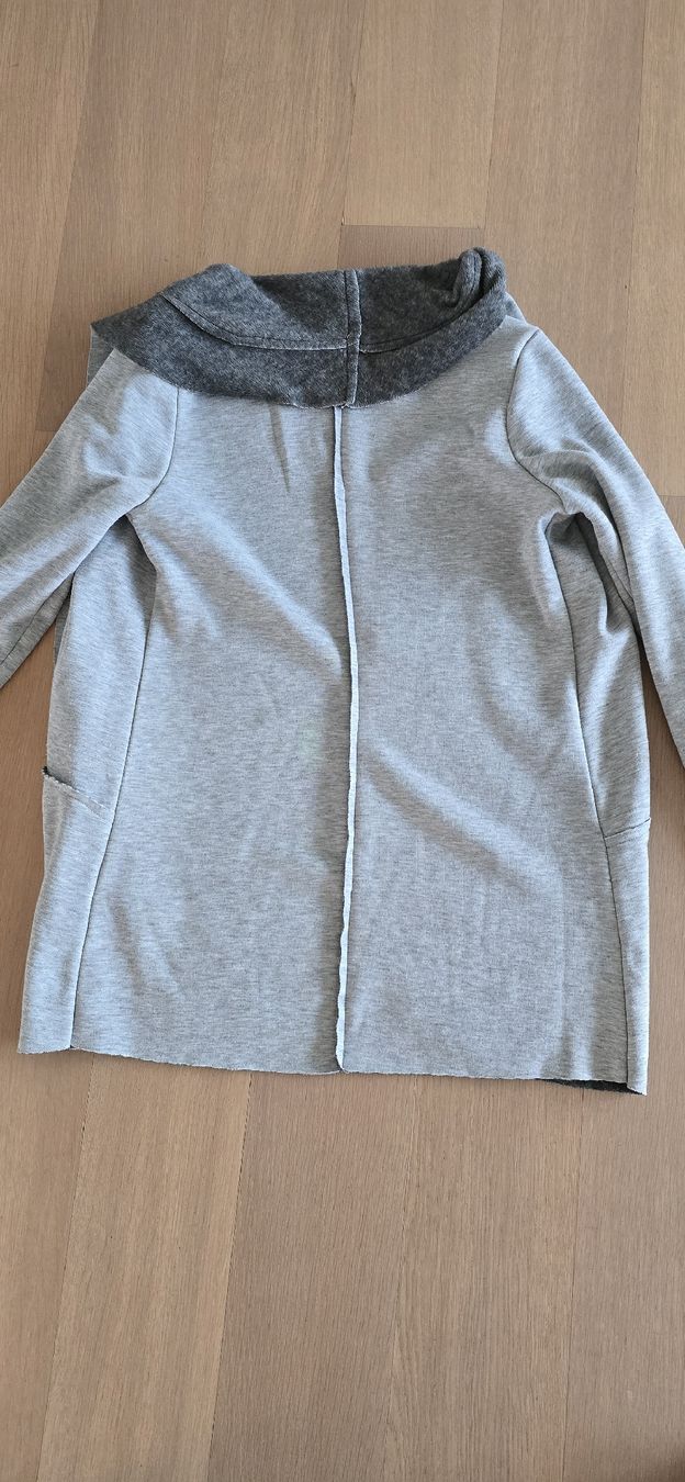 Vestes: Sweatshirt Jacke, Top Zustand! – Neuf (Voir description) à Amlikon-Bissegg par Schnuefeli4 2
