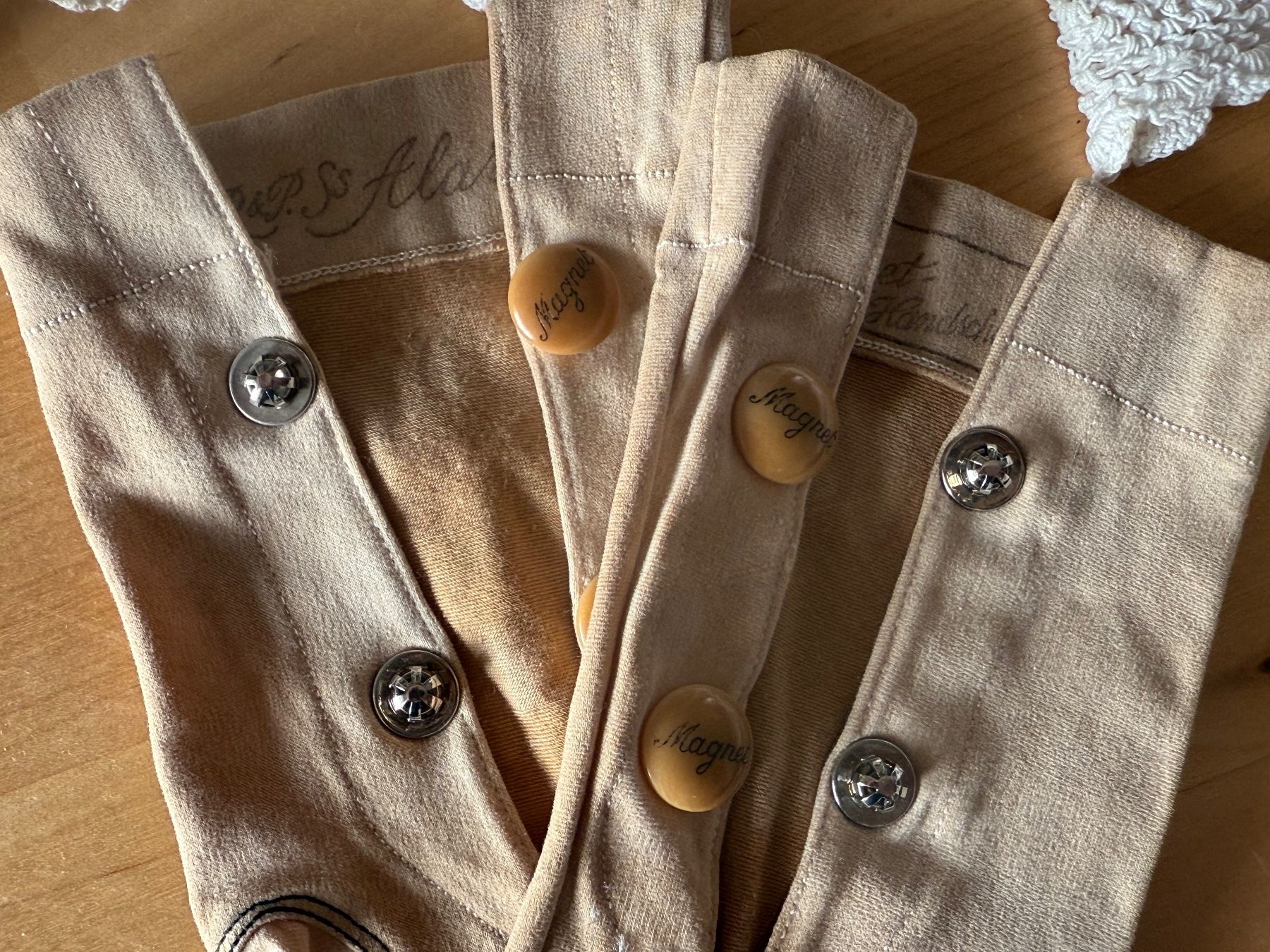 Guanti & manicotti: Vintage Handschuhe-Set, verschiedene Designs – Usato da Stäfa venduto da plejaden7 4