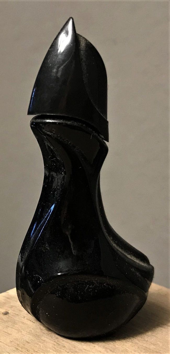 Profumi & Eau de Toilette: VINTAGE Donna Karan Parfum 4 ml Miniatur – Usato da Rothrist venduto da Luckywinner
