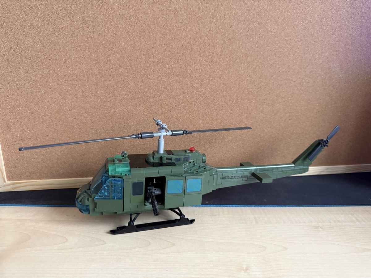 Cobi Kit di modellismo & Modellini statici: Cobi Air Cavalry - Huey – Usato da Schneisingen venduto da mar_8pjs