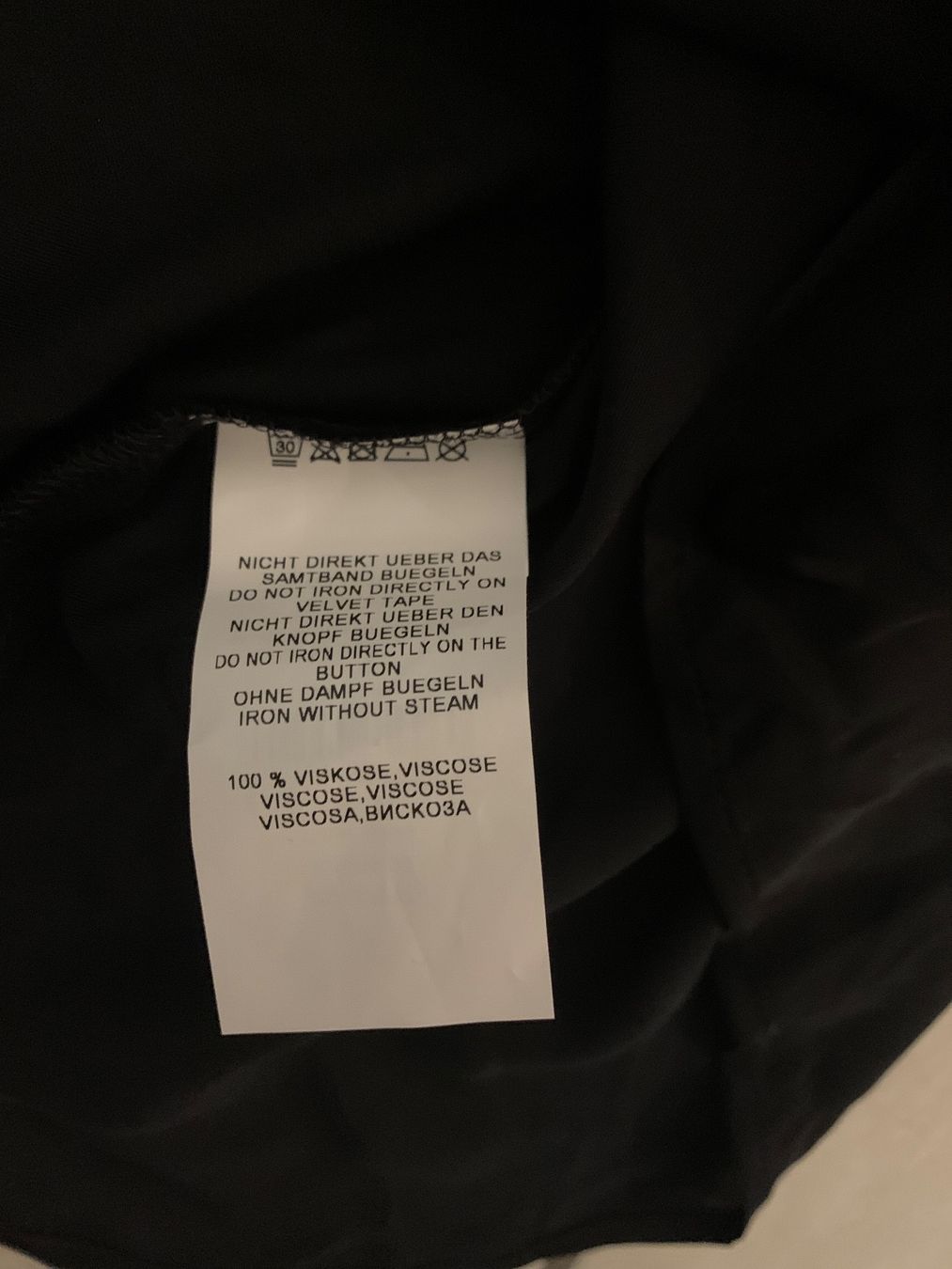 Camicette: Neue Bluse – Nuovo e nell'imballaggio originale da Lausen venduto da tiguan07 4