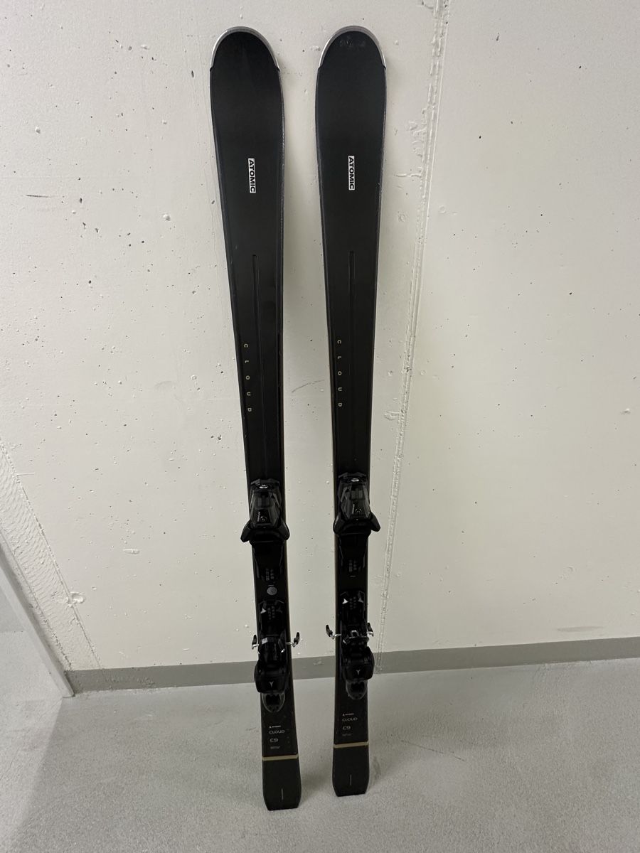 Atomic Skis: Atomic Cloud 9 Allround-Damenski 164 cm mit Bindung – Gebraucht aus Teufen AR von lexa81