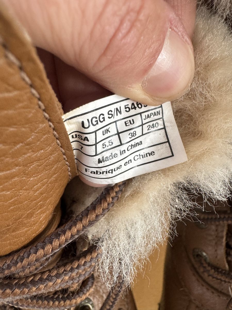 Ugg Scarpe da donna: UGG Winterschuhe Adironack, Grösse 38 – Usato da Schöftland venduto da Guccigirl 3