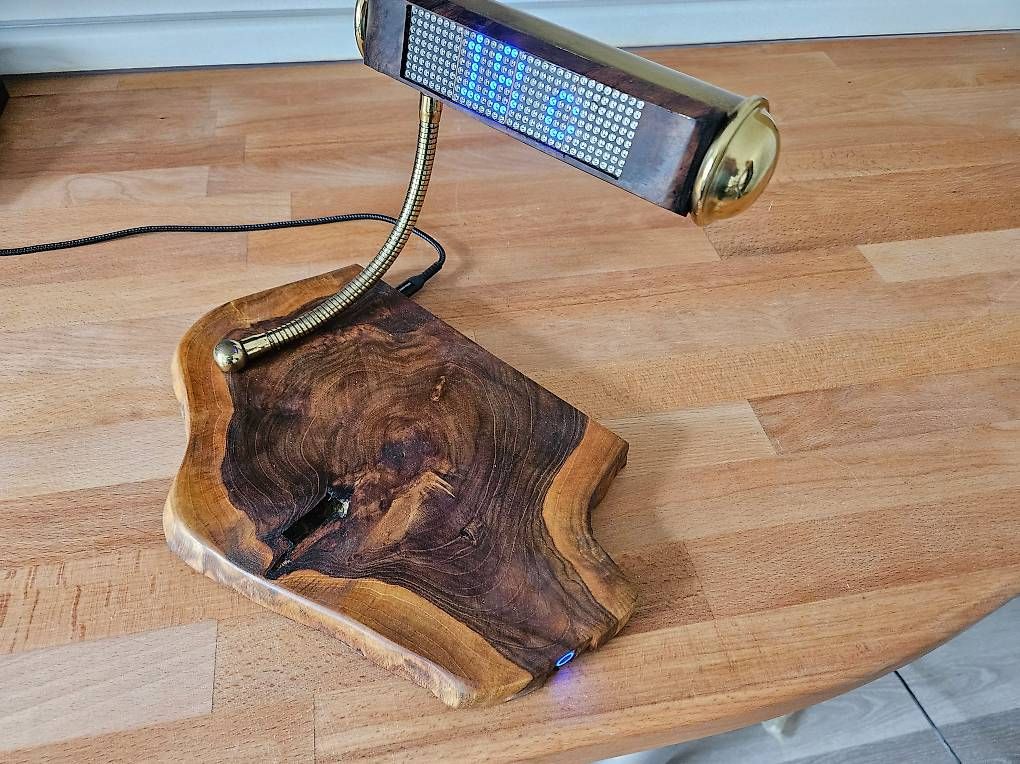 Lampade: LOGO-CLOCK - rustikale, analog-digitale Uhr aus Holz/Messing – Usato da Unterwasser venduto da mic_n5hh 2
