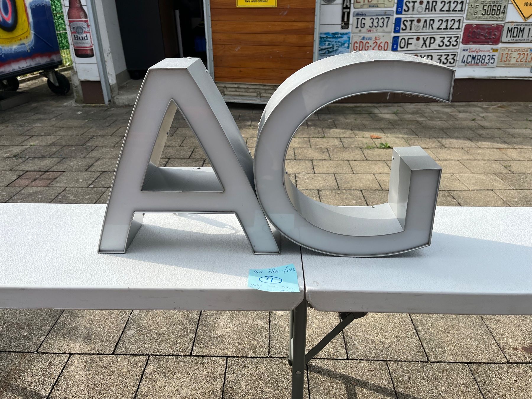 Lampade: Einzelne Leuchtbuchstaben 12Volt LED - geprüft I.O. – Usato da Menziken venduto da Hotdevil1