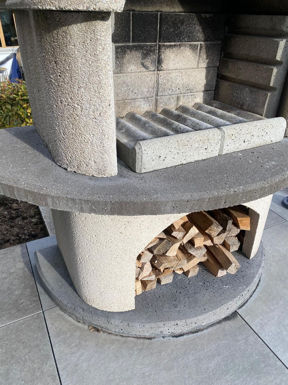 Grills: Holzgrille  Cheminée – Gebraucht aus Wilderswil von  3