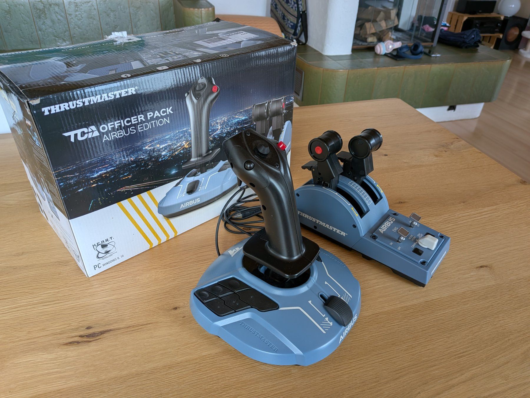 Thrustmaster Controller: Thrustmaster Airbus Edition Joystick u. Schubregler – Usato da Birrwil venduto da Fbirrer 1