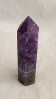 Amethyst-Spitze (geschliffen), Obelisk - 67.2 Gramm