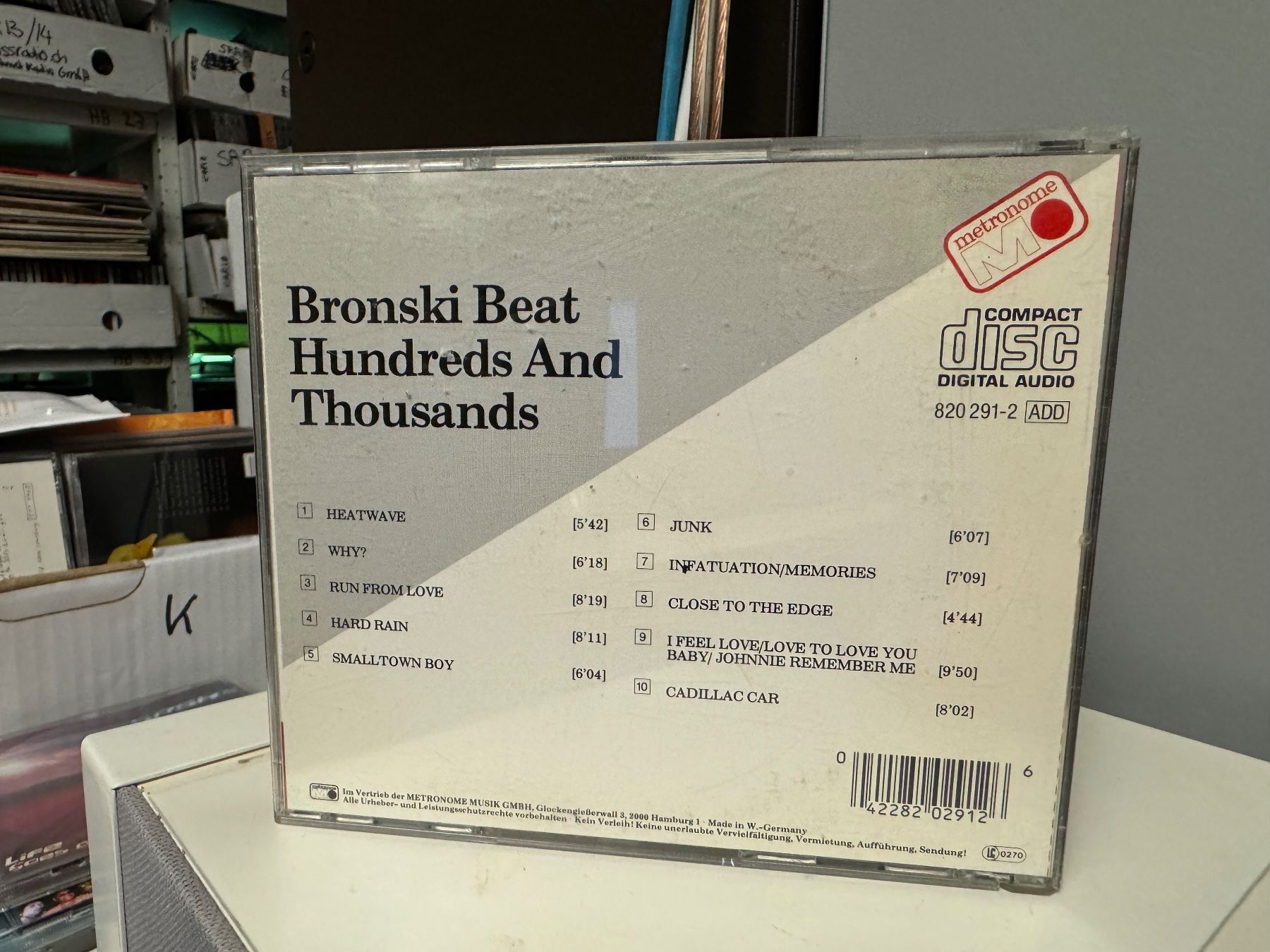 CDs: Bronski Beat - Hundreds & Thousands - HA11L – D'occasion à Küsnacht ZH par Jazztilldawn 1