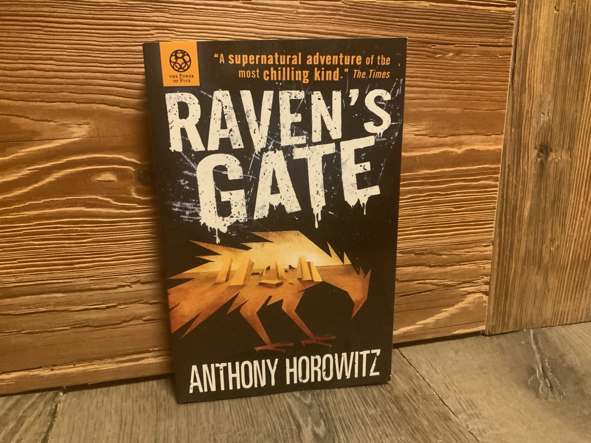 Libri: Raven’s gate by Anthony Horowitz – Nuovo (secondo la descrizione) da Verbier venduto da sar_rwt6