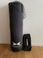Boxsack und Boxhandschuhe