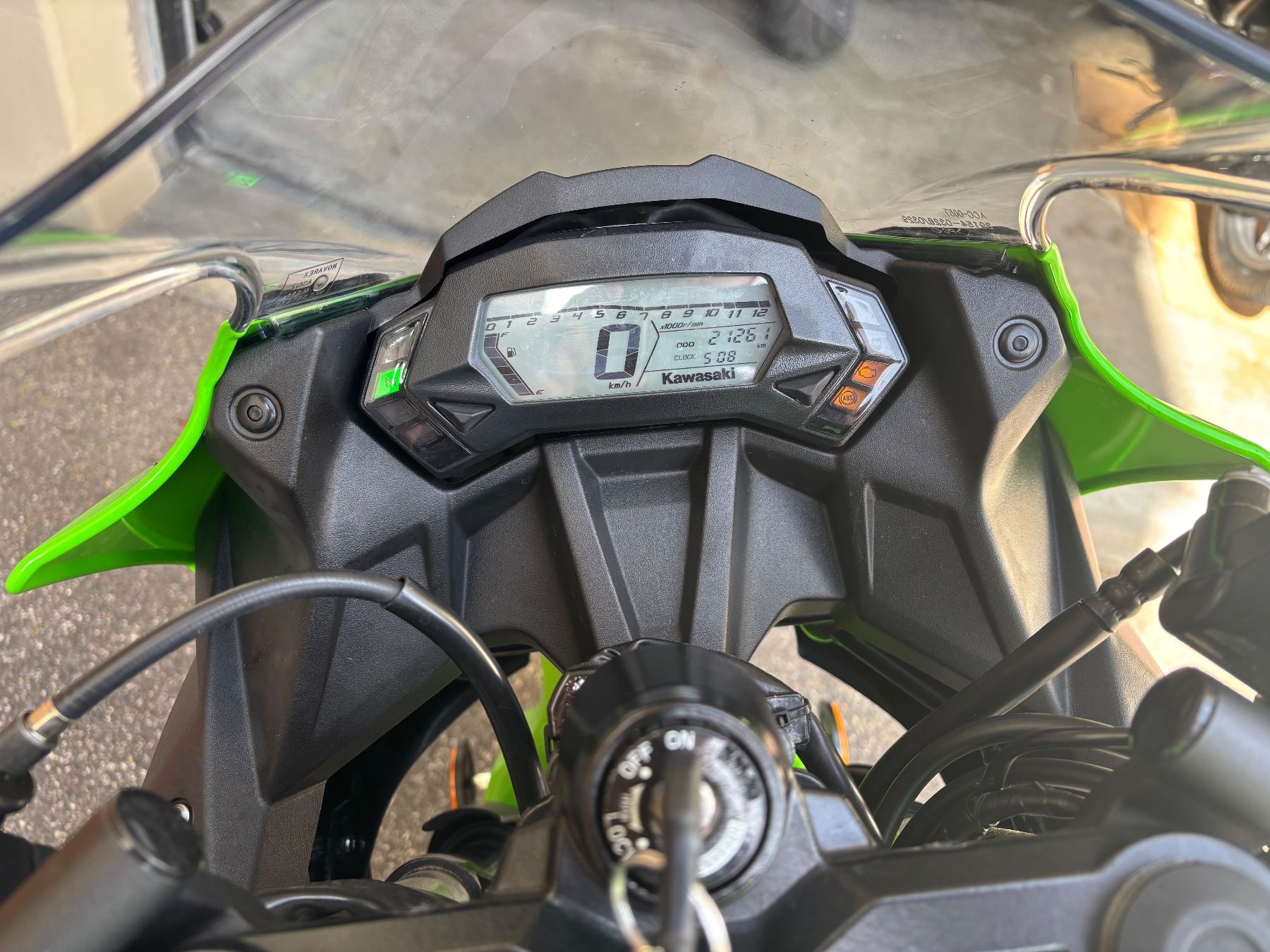 Kawasaki Strada: Kawasaki Ninja 125 (2022) – Usato da Biberist venduto da duarte09 2
