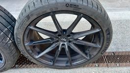WHEELFORCE CF.3-FF R Rims, Michelin Pilot Sport 4S Wheels