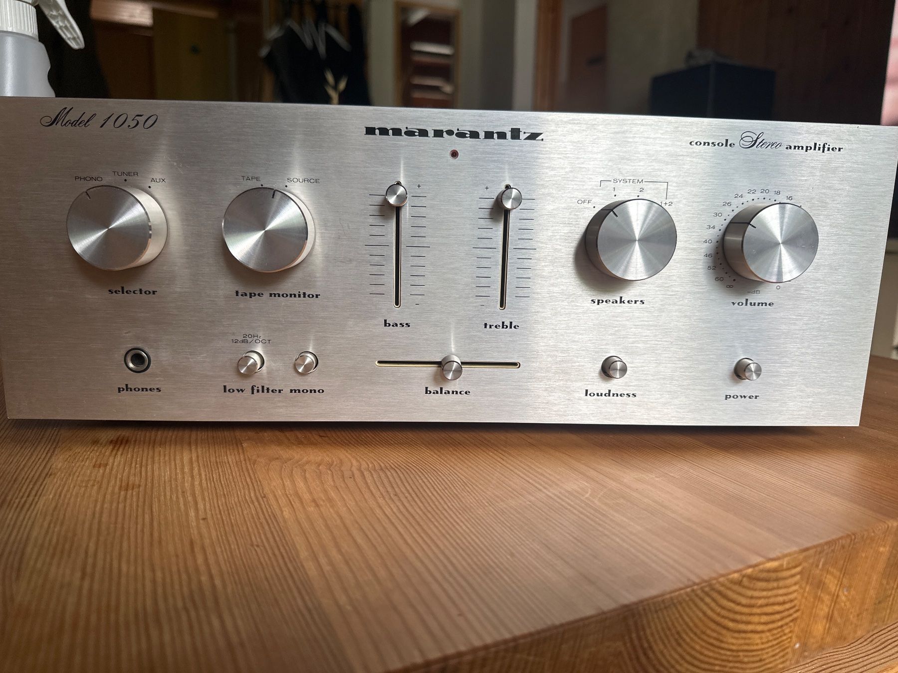 Marantz Amplificatori: Marantz Model 1050 Stereo Verstärker gebraucht – Usato da Elm venduto da kri_5q2c